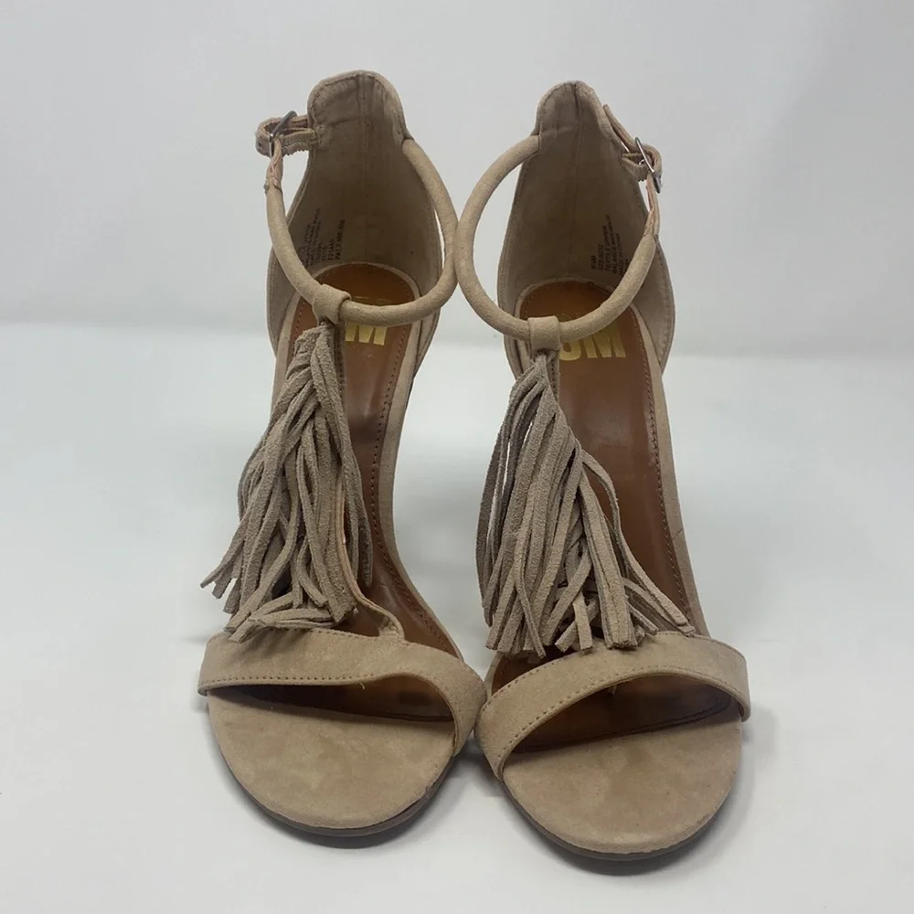 Steve Madden SM Tan Suede Fringe Heel Sandals Size 8.5 Excellent Condition